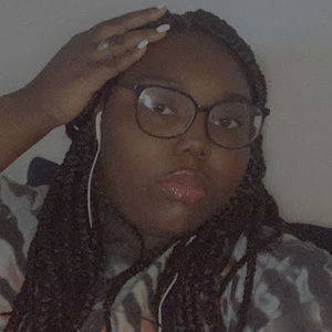 Meet your Posher, Abigail